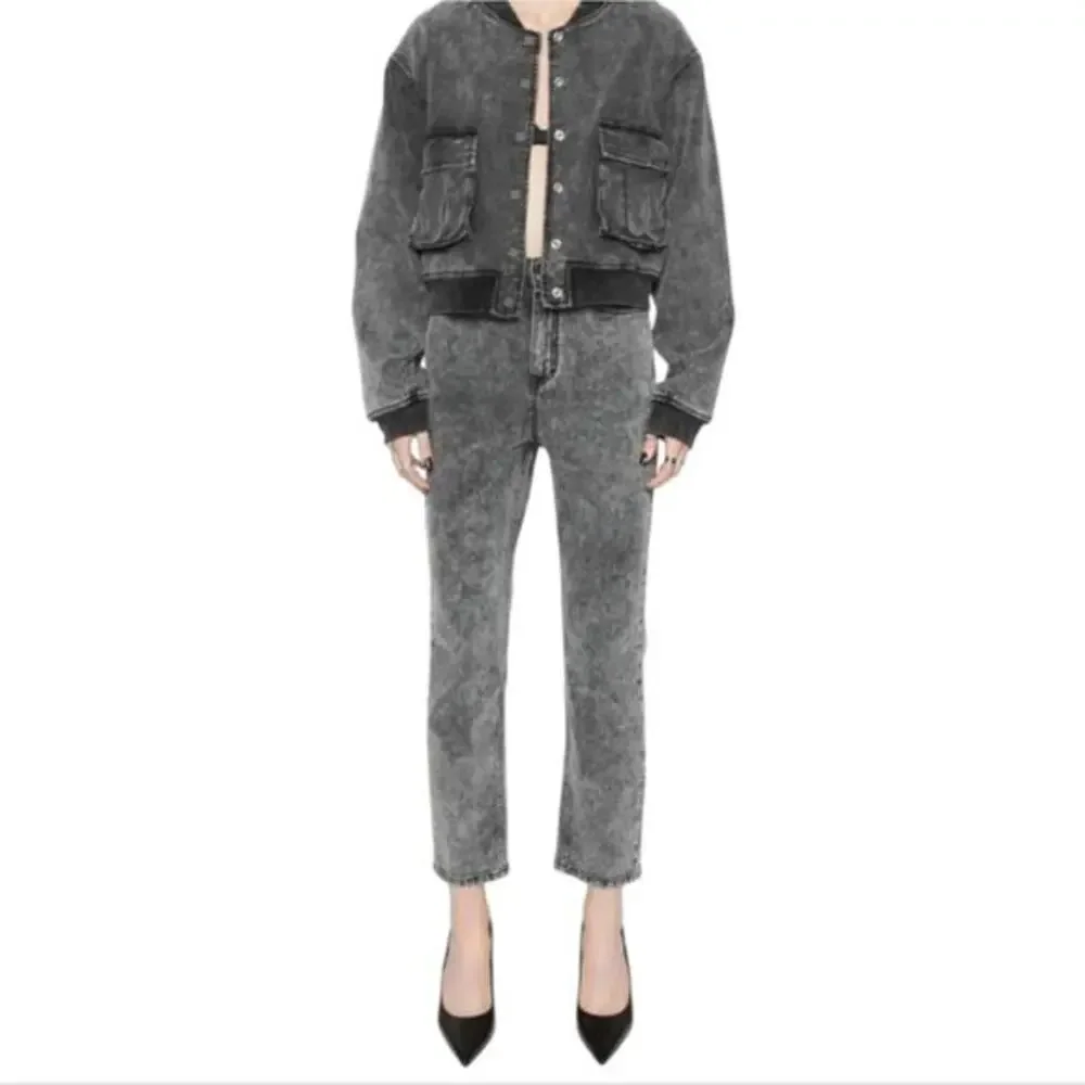 Rebecca Minkoff Retro Vibes Acid Wash‎ Cropped Studded Straight Jeans Plus Sz 18
